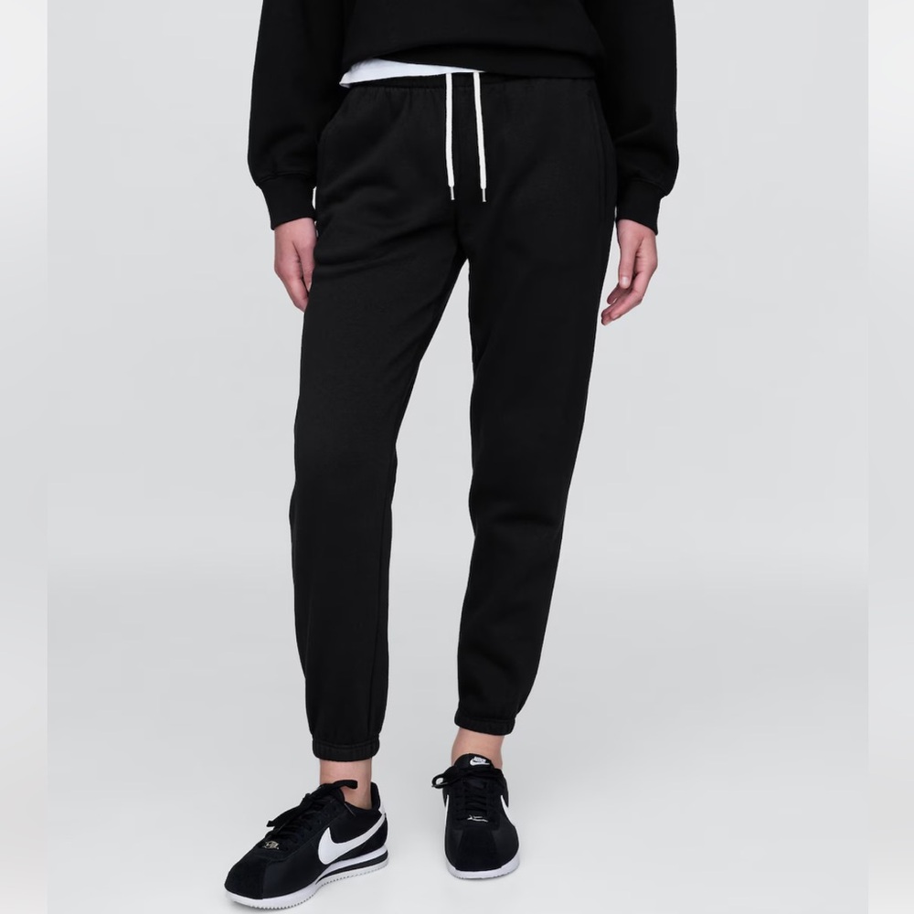 GAP VintageSoft Classic Joggers NWOT